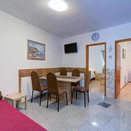 Apartment Senj 塞尼 客房 照片