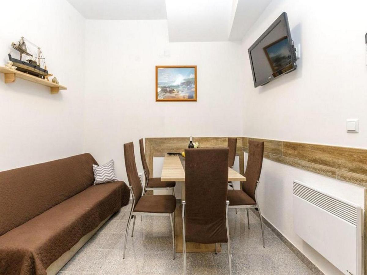 Apartment Senj 塞尼 外观 照片
