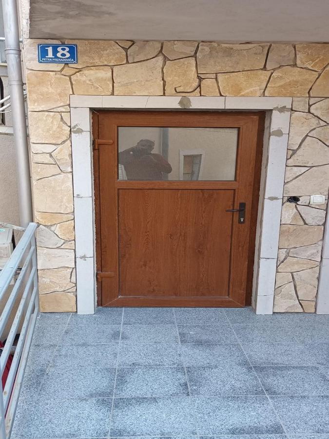 Apartment Senj 塞尼 外观 照片
